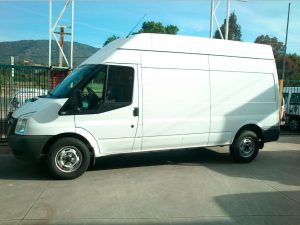 Alquiler de Furgoneta en Cordoba 12m3